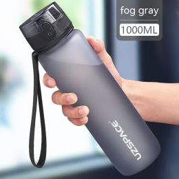 Large Capacity High Temperature Resistant Portable Fitness Plastic Cup Sports Kettle (Option: Gray-800 Ml)